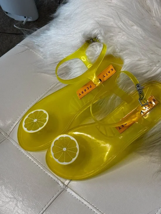 Katy Perry Collections Yellow Jelly Sandals with Lemon Accent - Picture 3 of 8